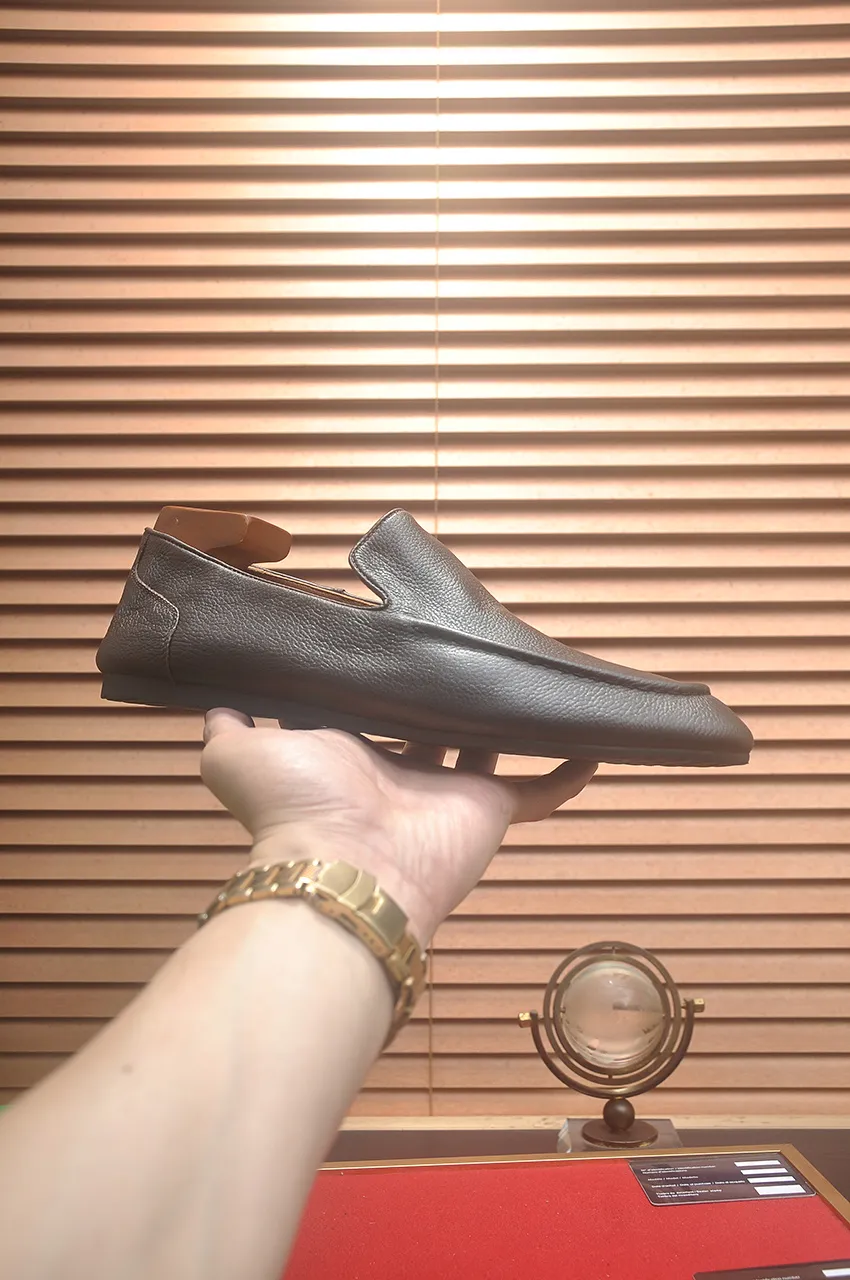 Men's shoes 💰460💶 [Botteg Venetta (BV)] (wallet shoes) exclusive new model official website new model The upper is made of high-quality top calfskin. Delicate feel and flowing luxurious texture. Tailored for refined men to create a noble aura. Delicate and regular Mark hand stitching. Smooth lines. Full sheepskin lining, comfortable to wash sweat. 38-44
